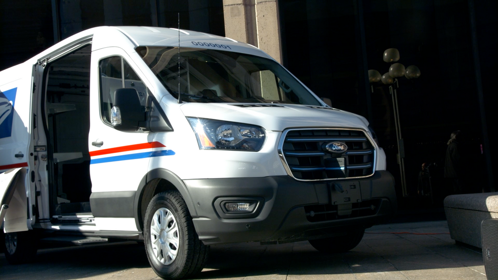 conventional internal combustion engine (ICE) mail delivery vehicles